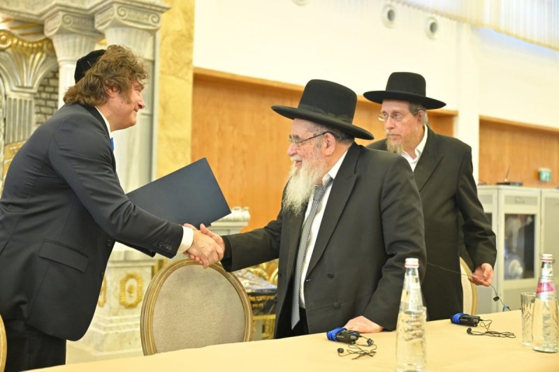 אריאל רבינסקי