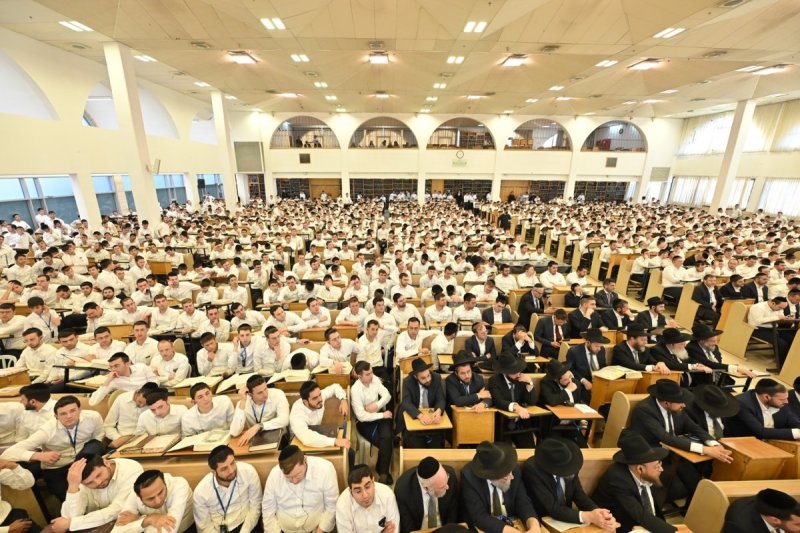 אריאל רבינסקי