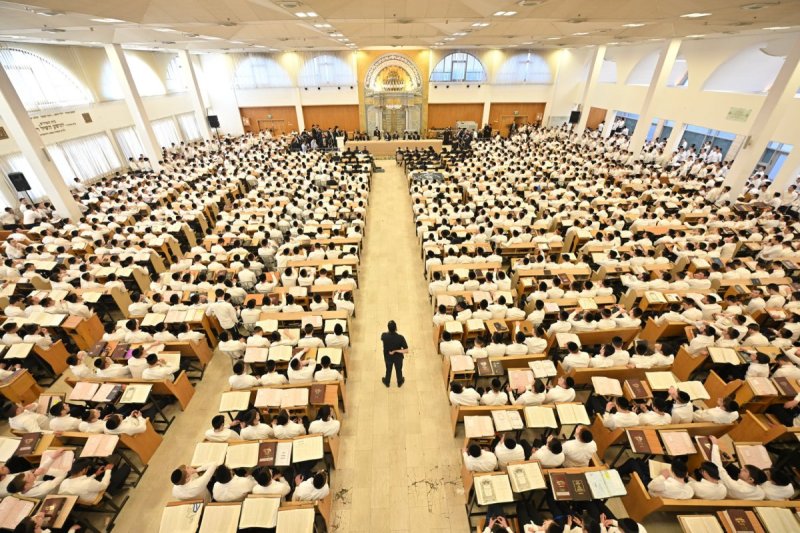 אריאל רבינסקי