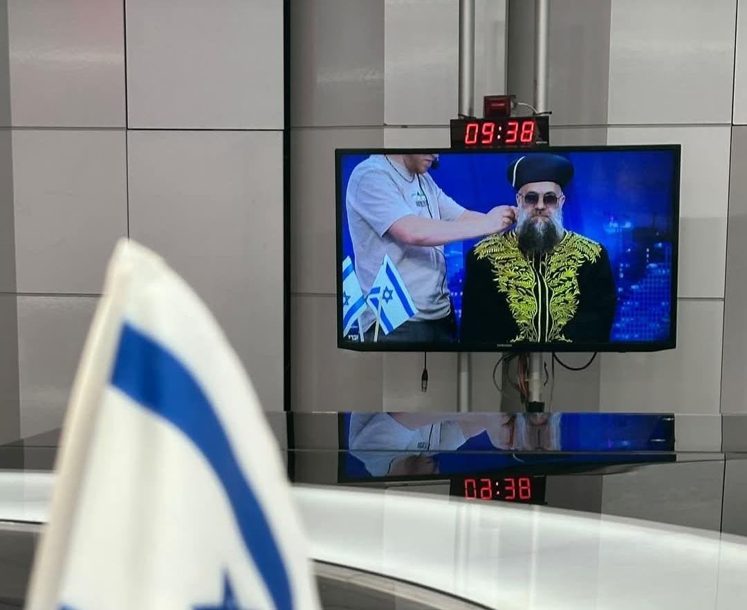 באדיבות המצלם