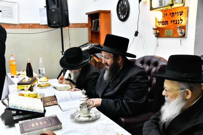 שוקי לרר
