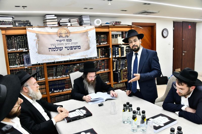 שוקי לרר