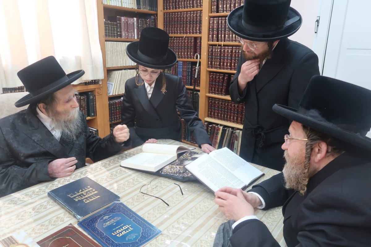 באדיבות המצלם