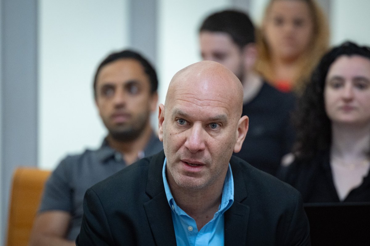 יונתן זינדל, פלאש 90