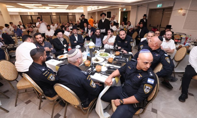 האחים שפיגל ז"ל: בכירי המשטרה והנהגת העיר בערב הוקרה למתנדבי זק"א נתניה