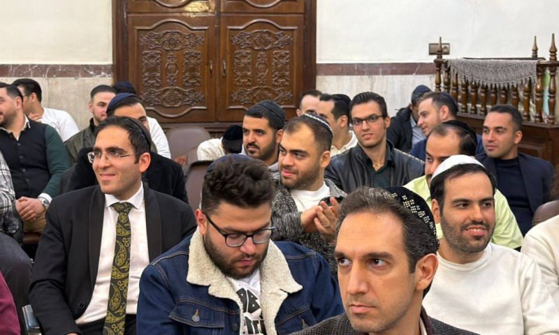 ענבי הגפן בטהראן: כך נראים השידוכים, החתונות והעלויות