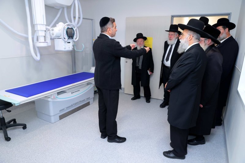 יחצ