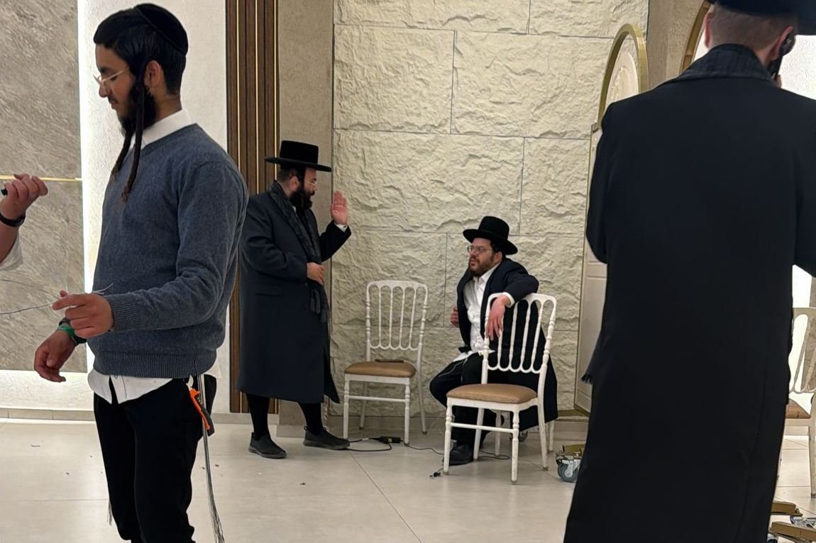 באדיבות המצלם