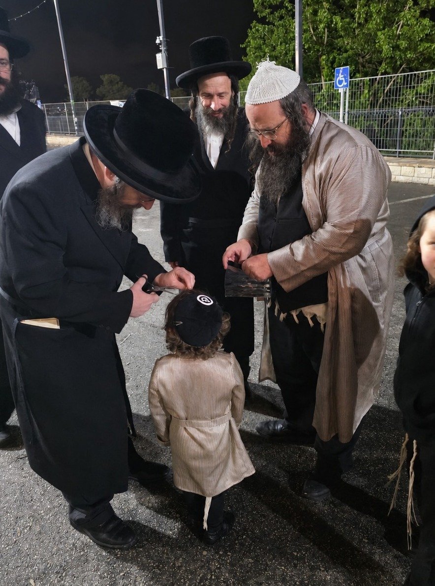 באדיבות המצלם
