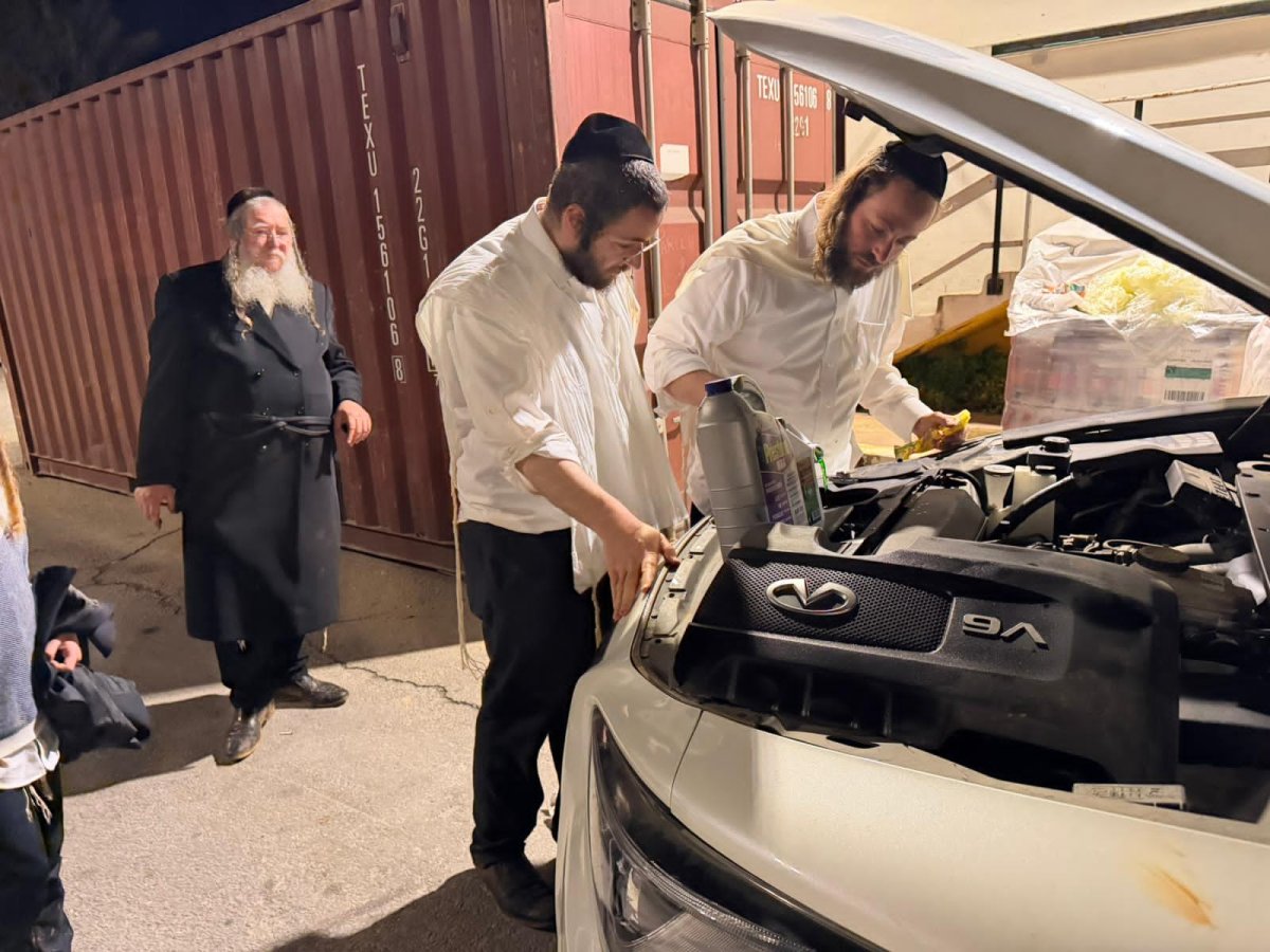 באדיבות המצלם