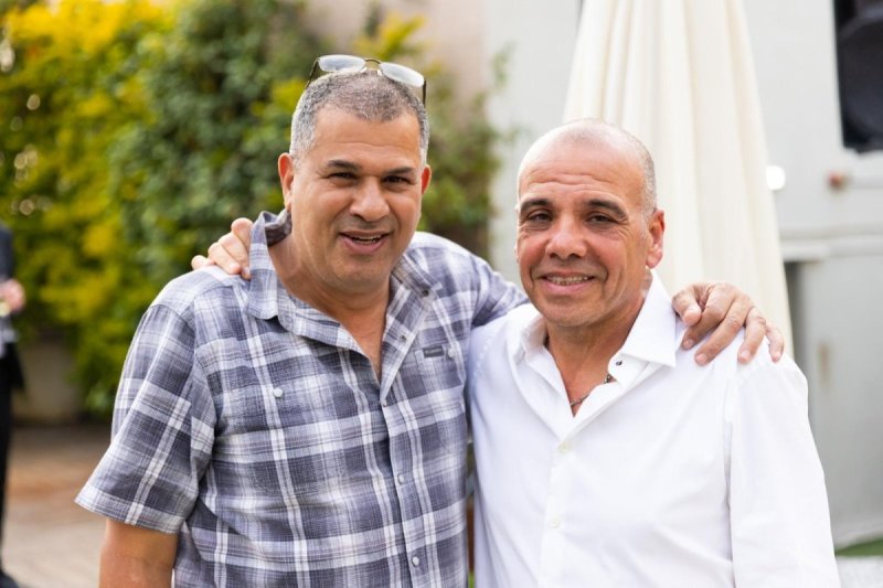 יח"צ