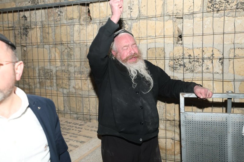 דוד ארזני