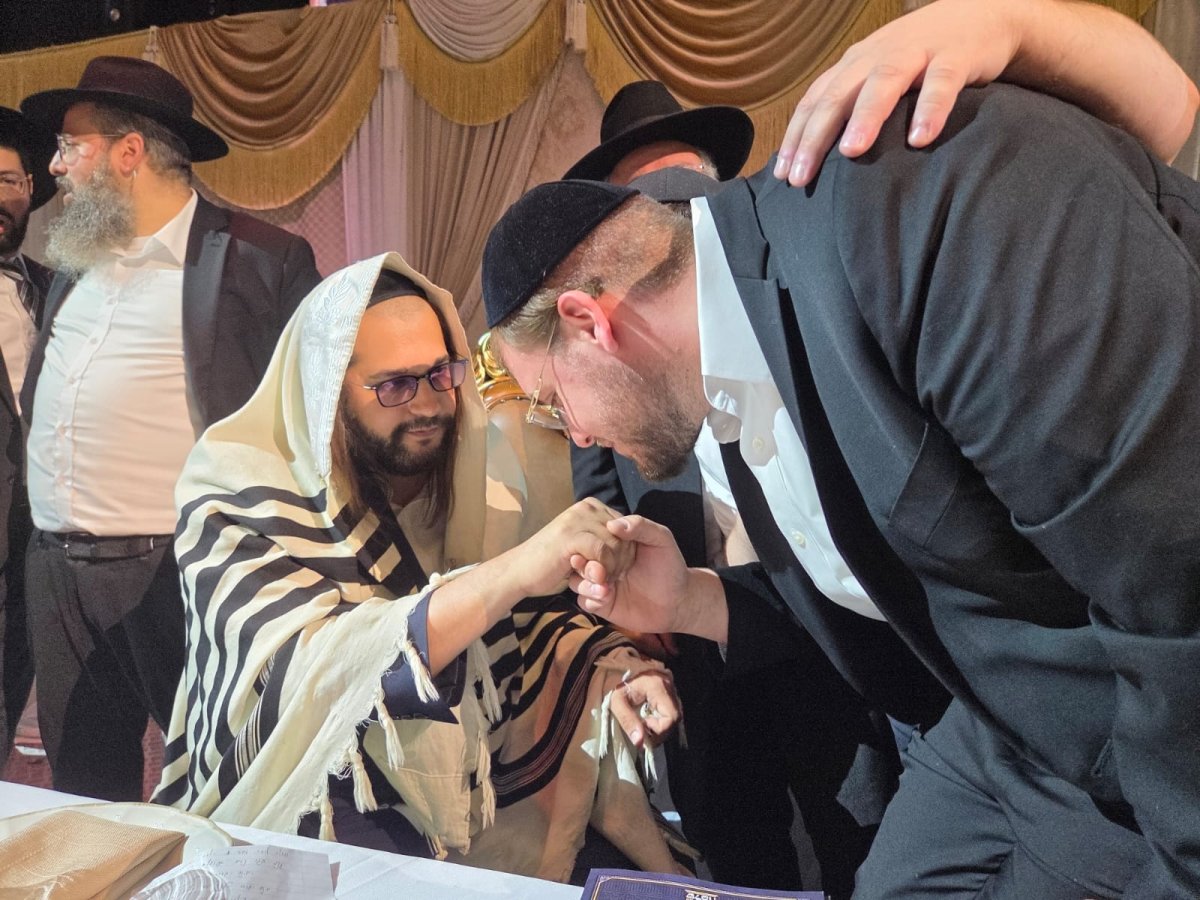 באדיבות המצלם