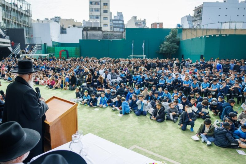דניאל נפוסי ומאיר זלזניק