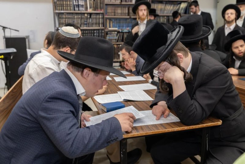 יחצ