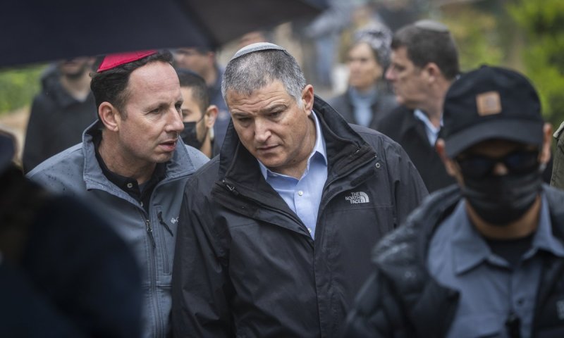 מה הם מסתירים? אנשי השב"כ שעתרו נגד זיני מתעקשים שלא להיחשף