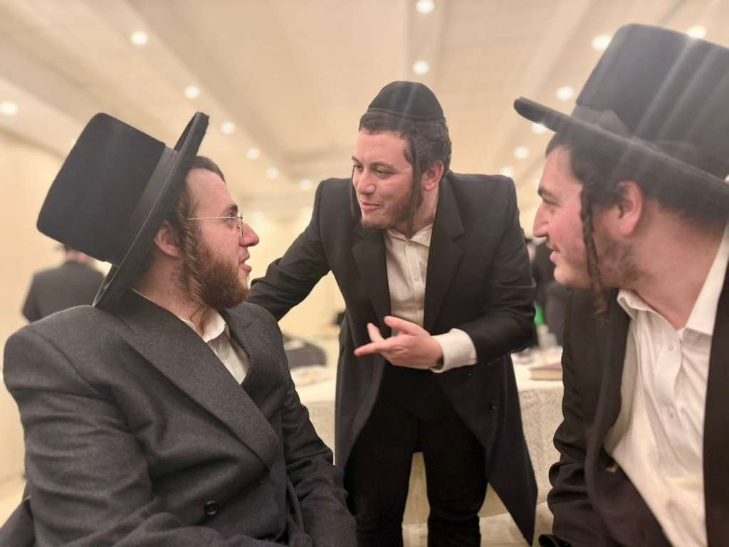 באדיבות המצלם