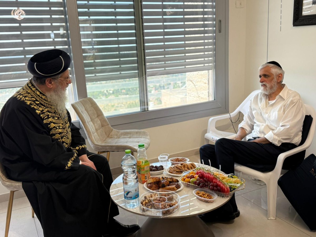 באדיבות המצלם