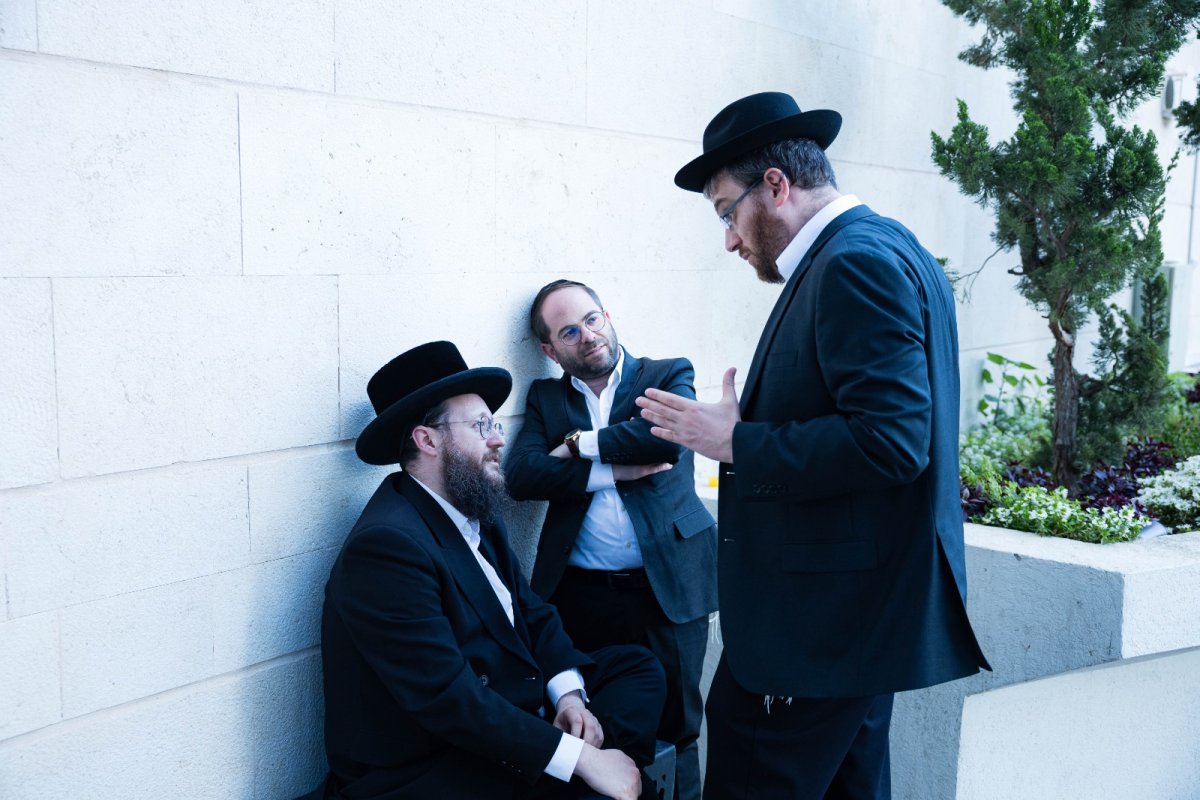 באדיבות המצלם