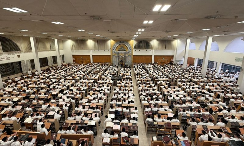 הלם בישיבת חברון: הפרצה המפתיעה במכשירי הסלולר הכשרים של הבחורים