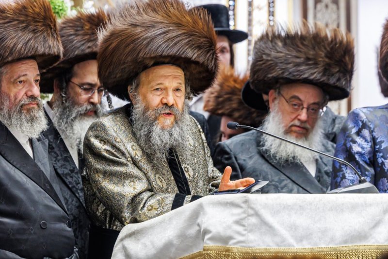 האחים לאנטשעווסקי 