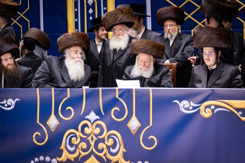 האחים לאנטשעווסקי 