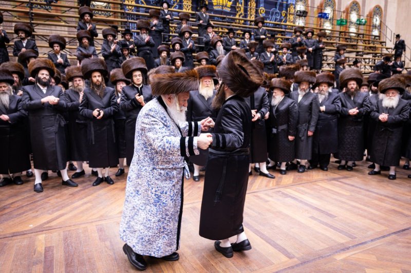 האחים לאנטשעווסקי 