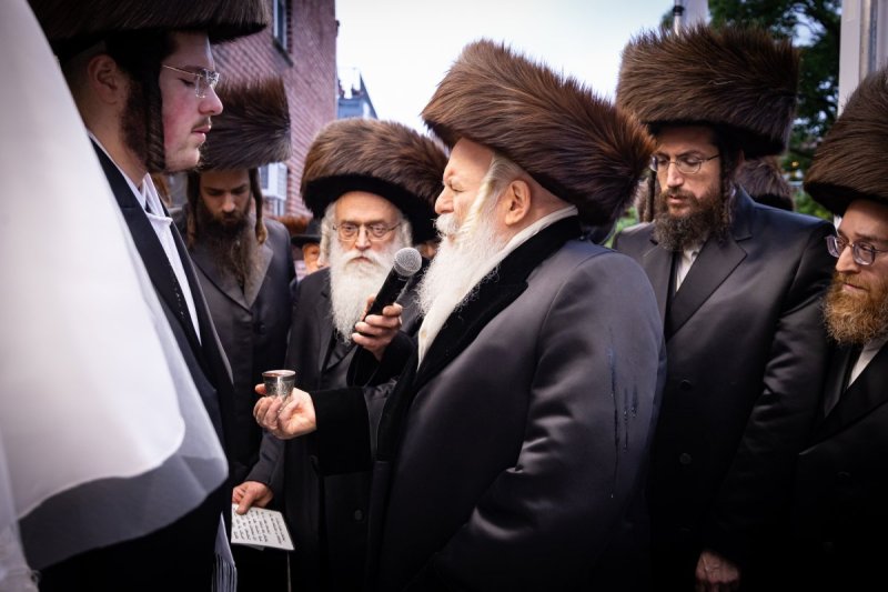 האחים לאנטשעווסקי 