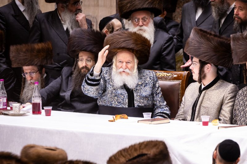 האחים לאנטשעווסקי 