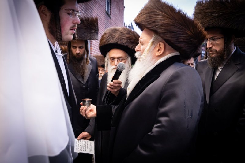 האחים לאנטשעווסקי 