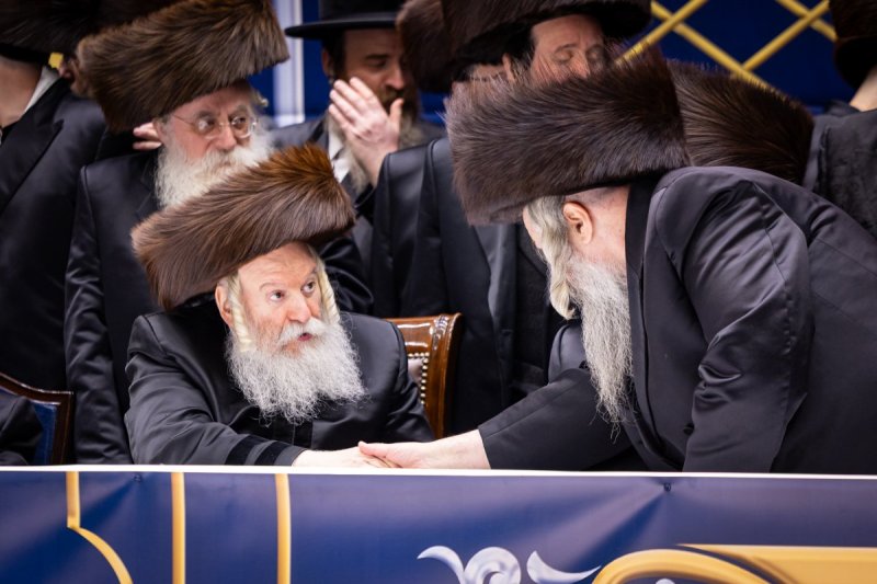 האחים לאנטשעווסקי 