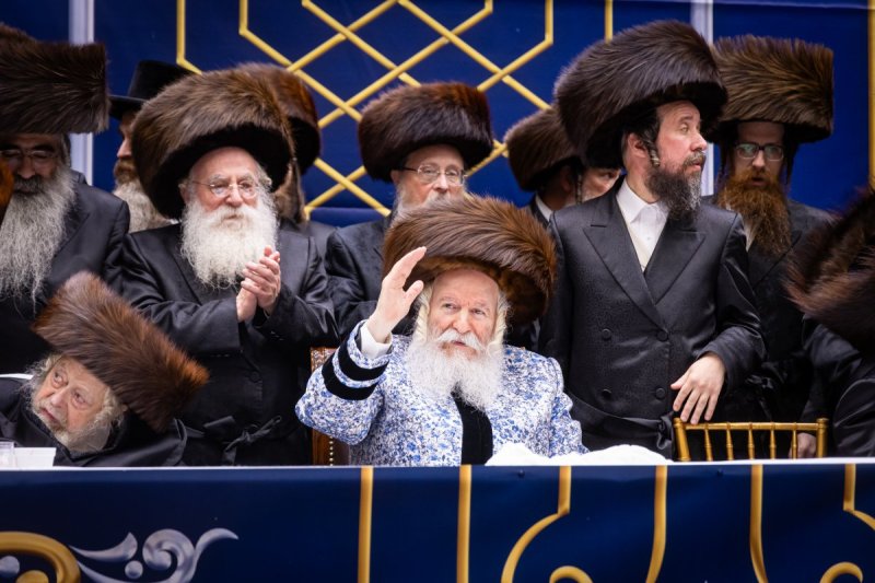 האחים לאנטשעווסקי 
