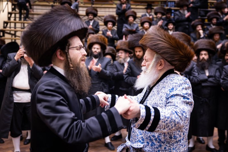 האחים לאנטשעווסקי 