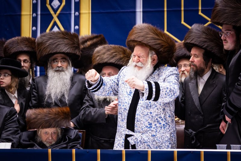 האחים לאנטשעווסקי 