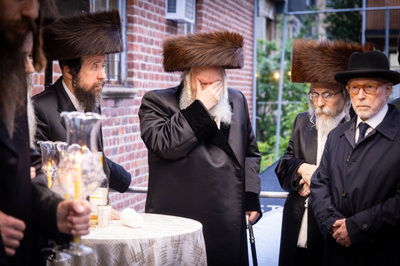 האחים לאנטשעווסקי 