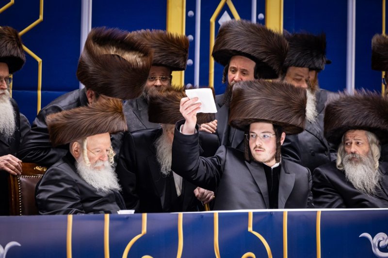האחים לאנטשעווסקי 