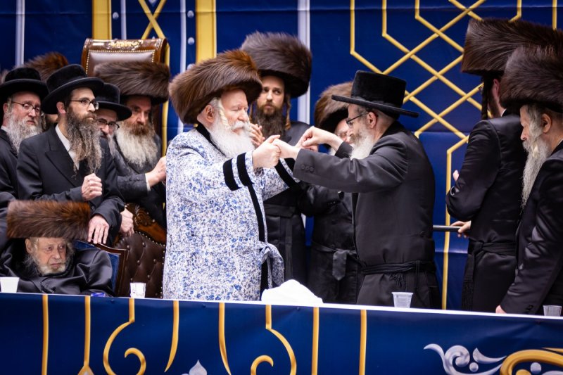האחים לאנטשעווסקי 