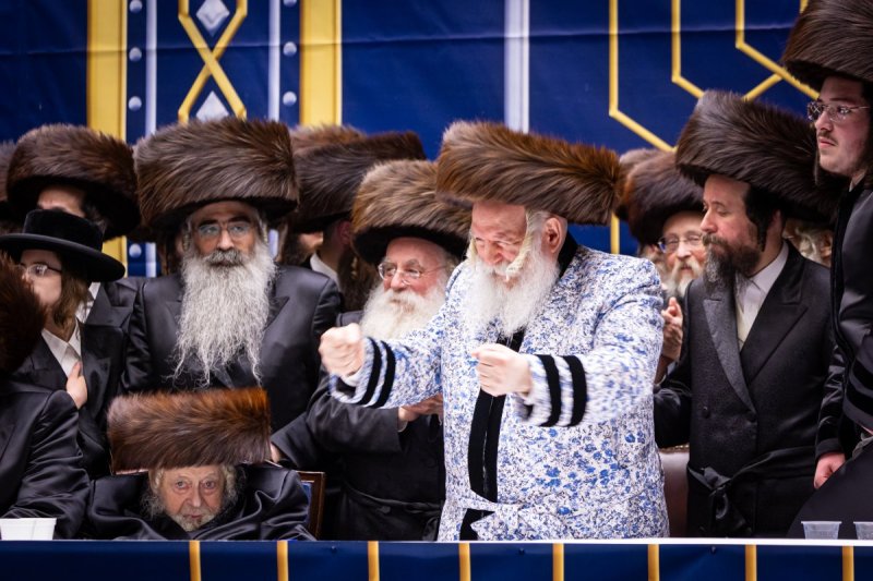 האחים לאנטשעווסקי 