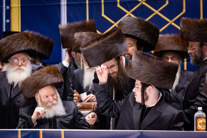 האחים לאנטשעווסקי 