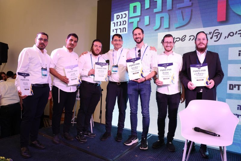 ישראל פנחסוב