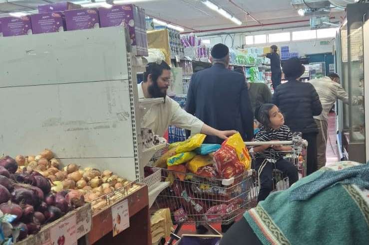 באדיבות המצלם