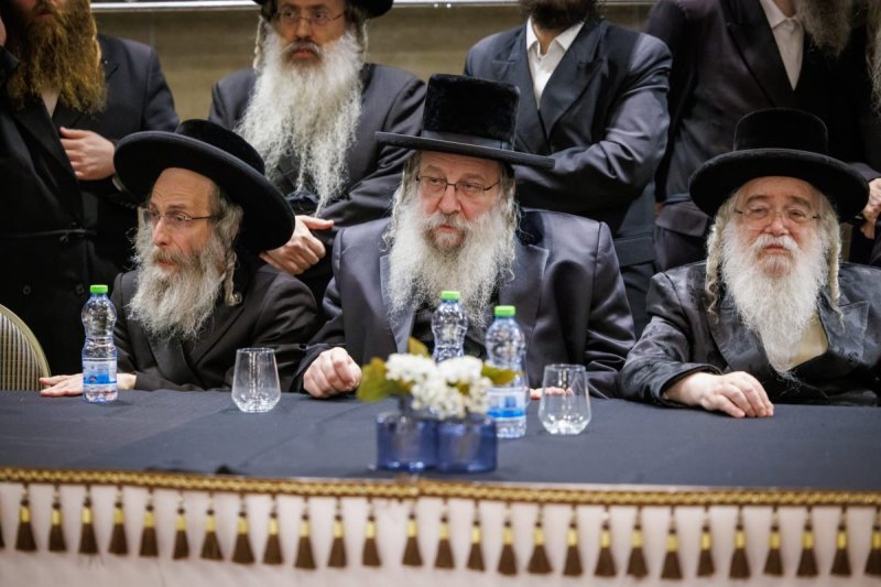 דניאל נפוסי ומאיר זלזניק