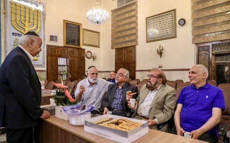 באדיבות המצלם