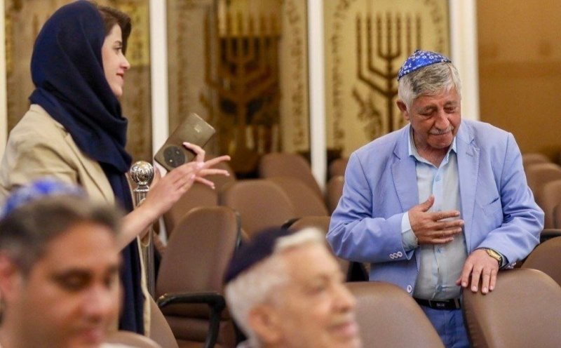 באדיבות המצלם