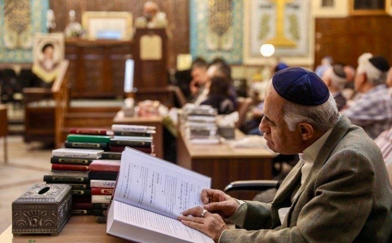 באדיבות המצלם