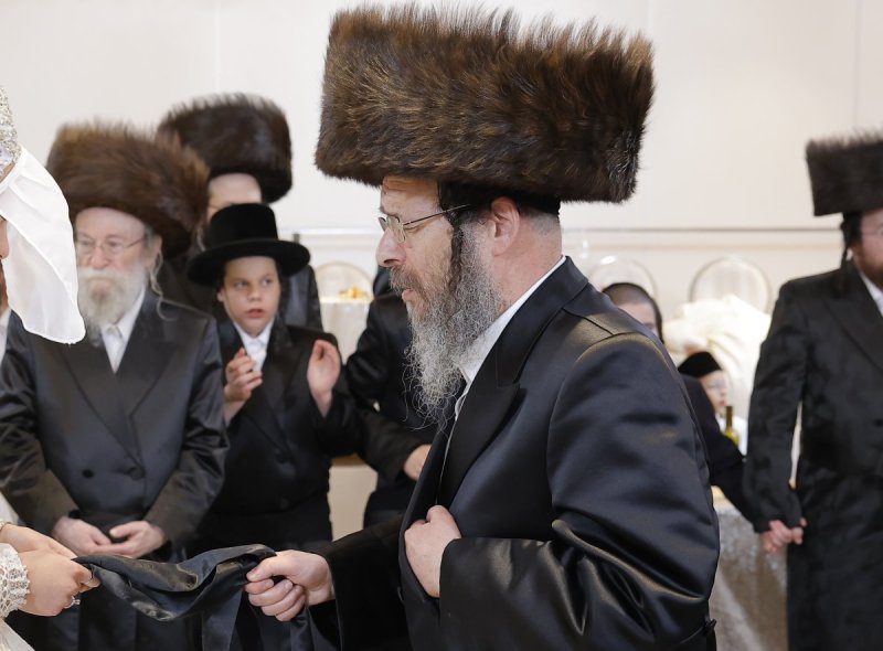 ב. מיכאלי וא.שטול
