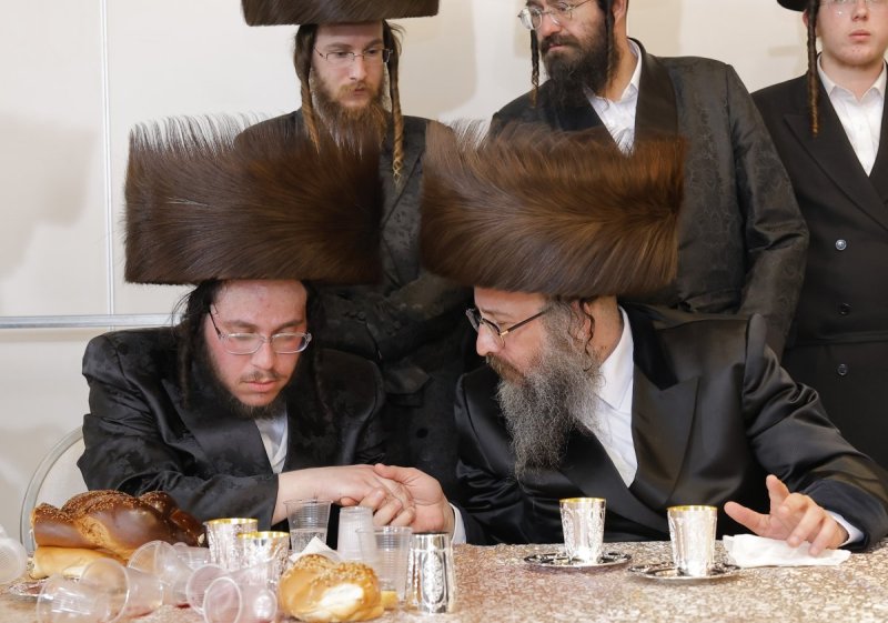 ב. מיכאלי וא.שטול