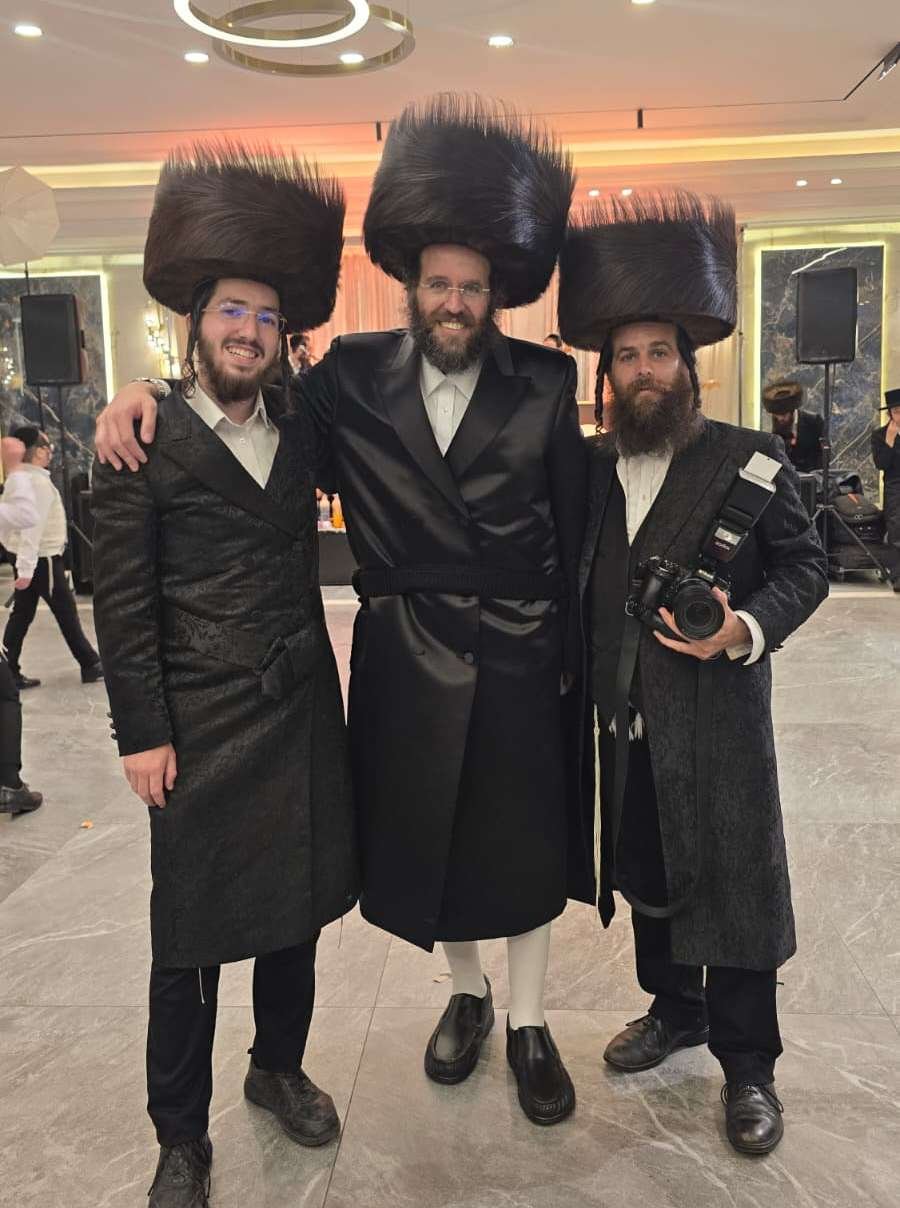 באדיבות המצלם