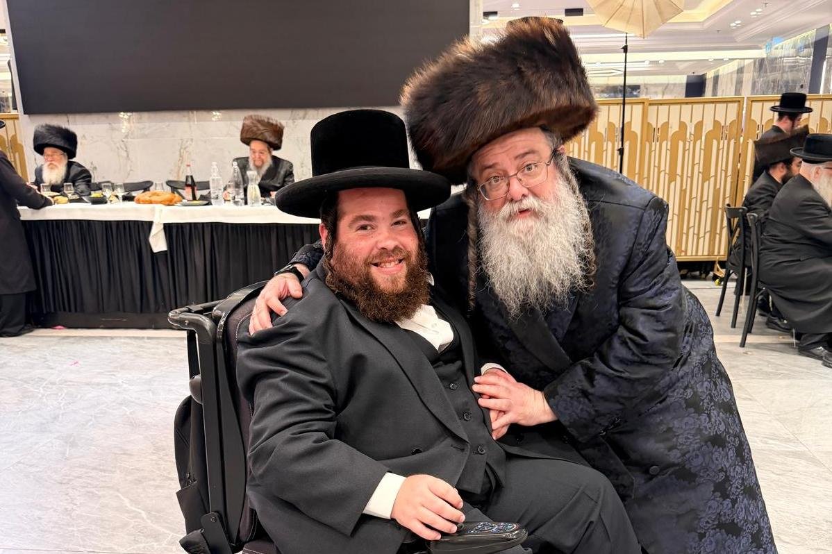 באדיבות המצלם