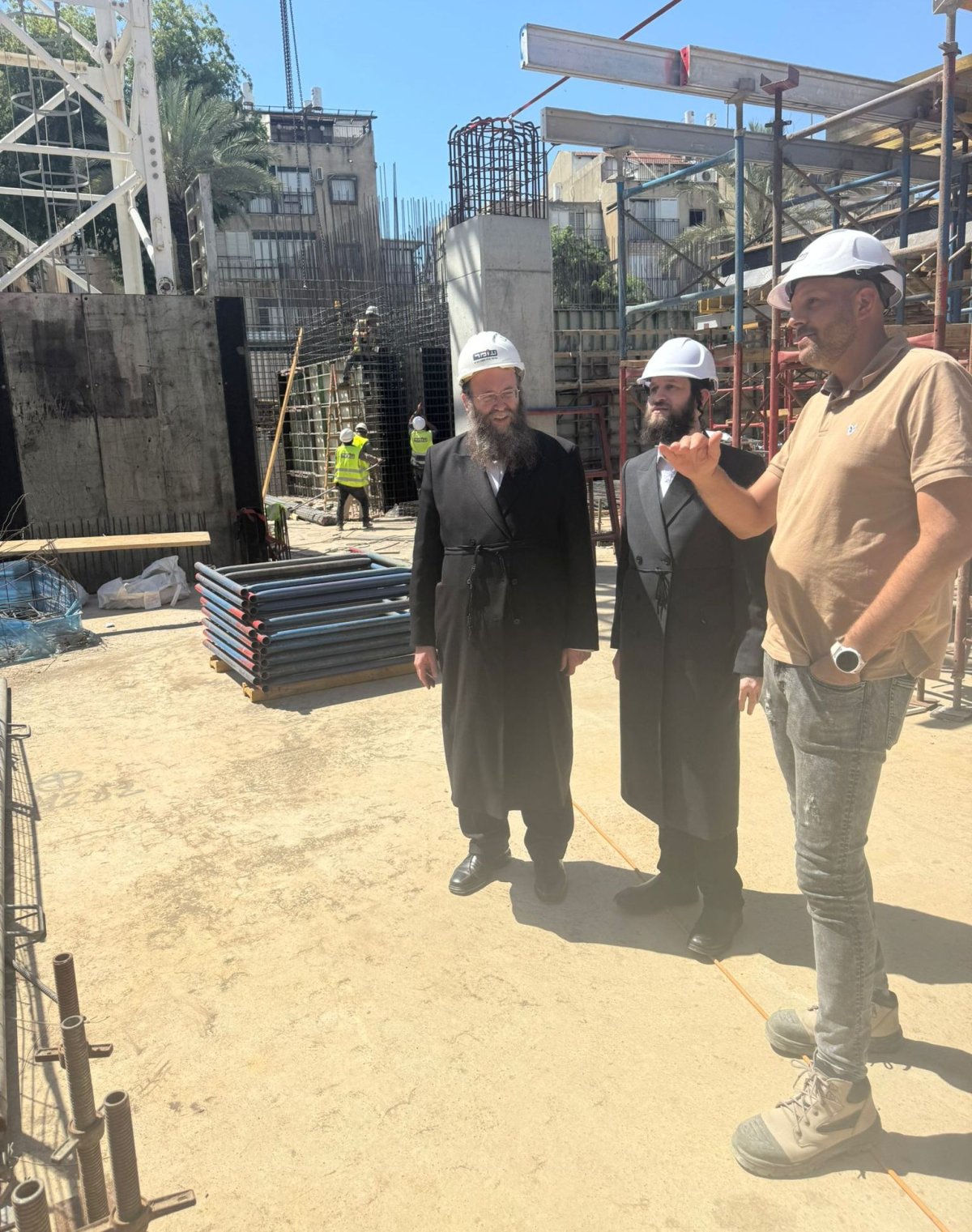 באדיבות המצלם